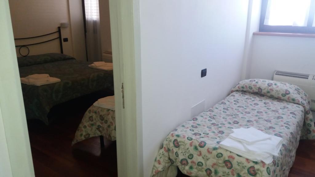Leonessaffittacamere Habitación foto